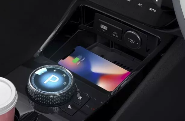 Wireless Smart Phone Charger Wireless Smart Phone Charger